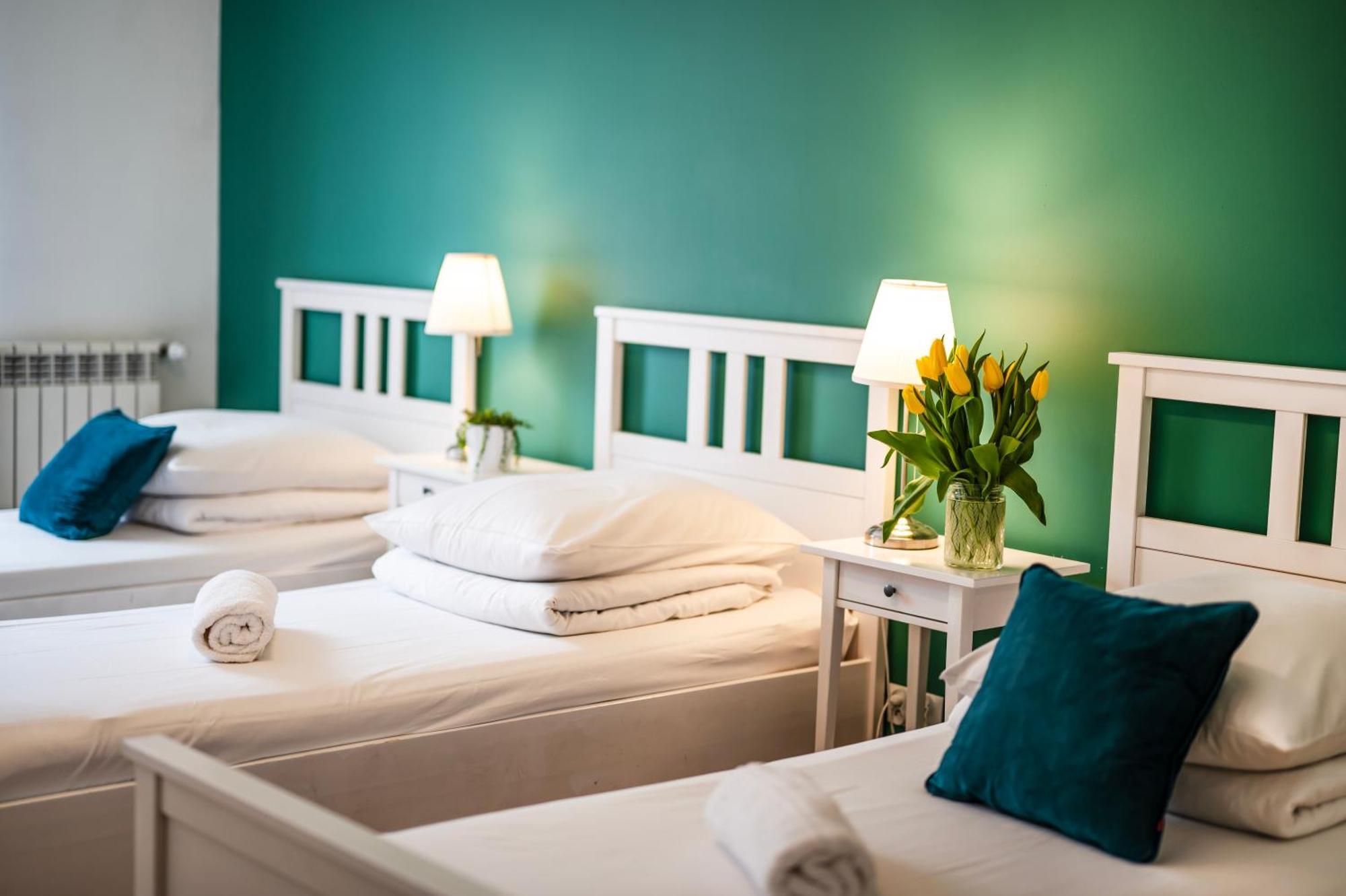 Palermo Moxy Te&Am Cracow Apartment Красков Екстериор снимка